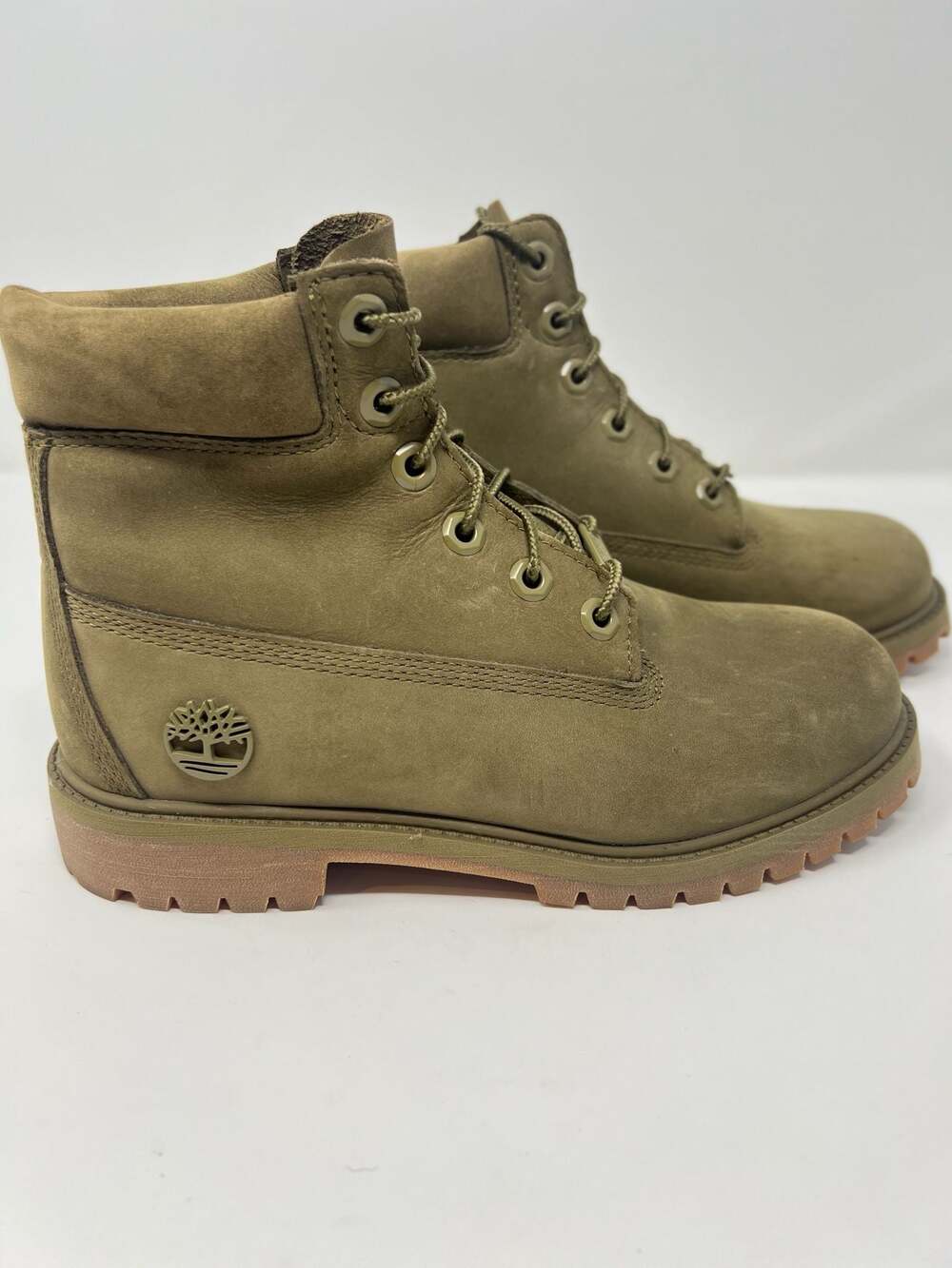 Timberland 6 Inch Premium Waterproof Boot 'Olive Green' for Boys, Size 4.5